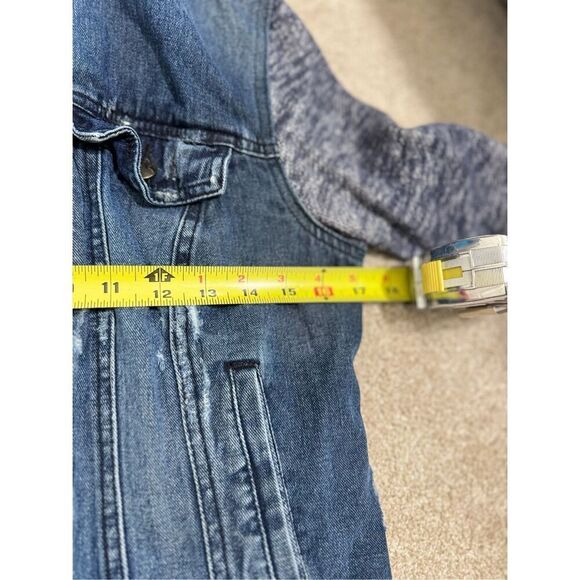 Free People Distressed Denim Jacket with Knit Sleeves & Hood Women's Size Small - Picture 9 of 11